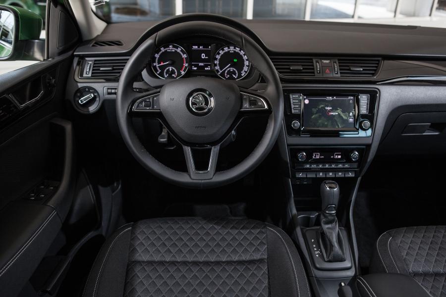 Торпедо Skoda Rapid 2017 года  (WW) (фото 32 из 45)